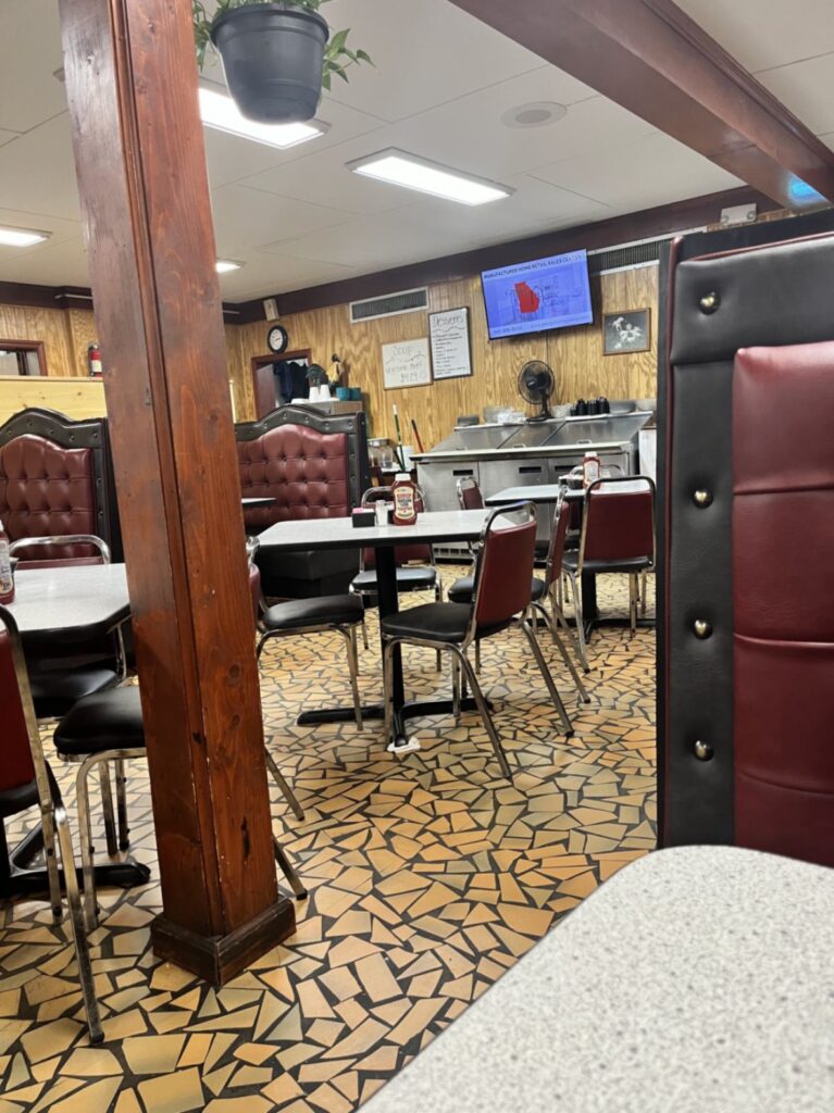 Bell's Drive-In Restaurant 1